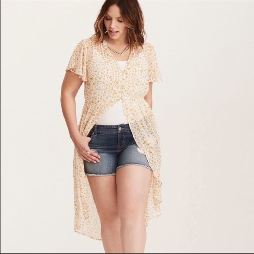 Torrid Women’s 3X White and Yellow Floral Chiffon Hi- Low Split Maxi Top